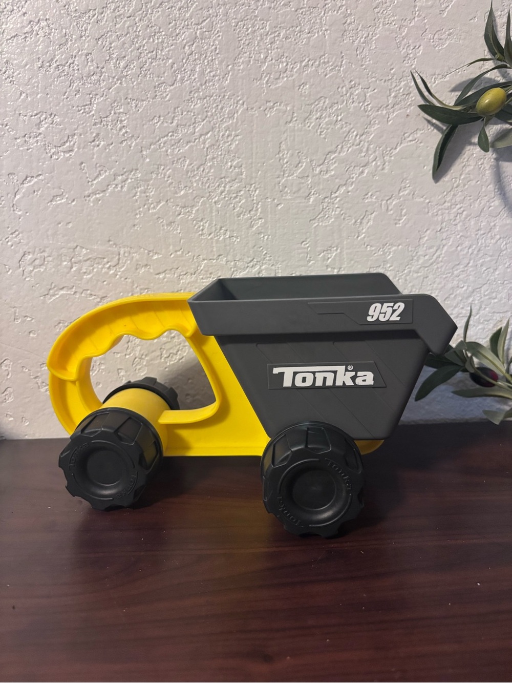 Tonka Yellow and Gray Push Dump Truck Toy